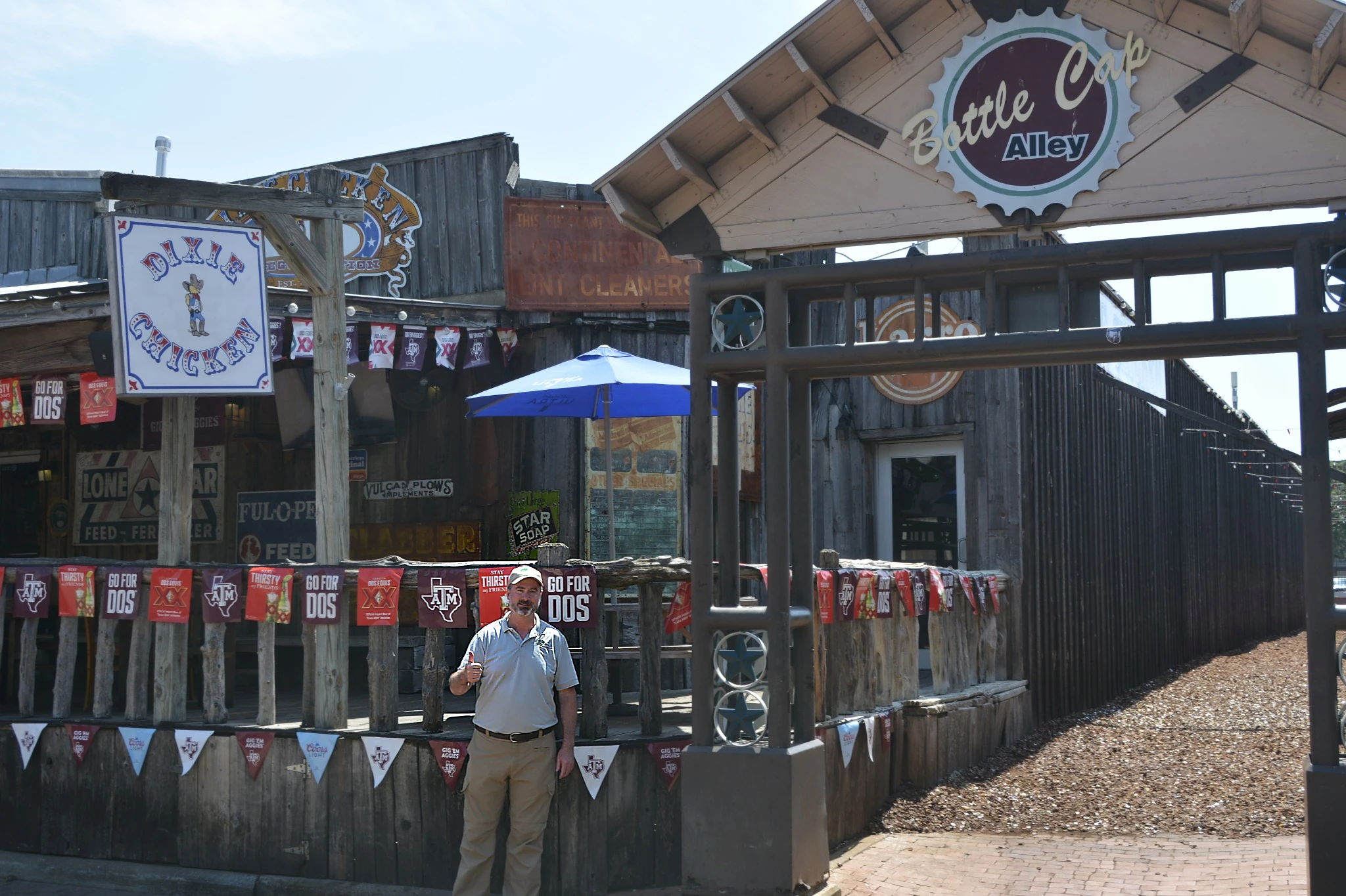 Dr. Scott Lingren at Dixie Chicken and Bottle Cap Alley